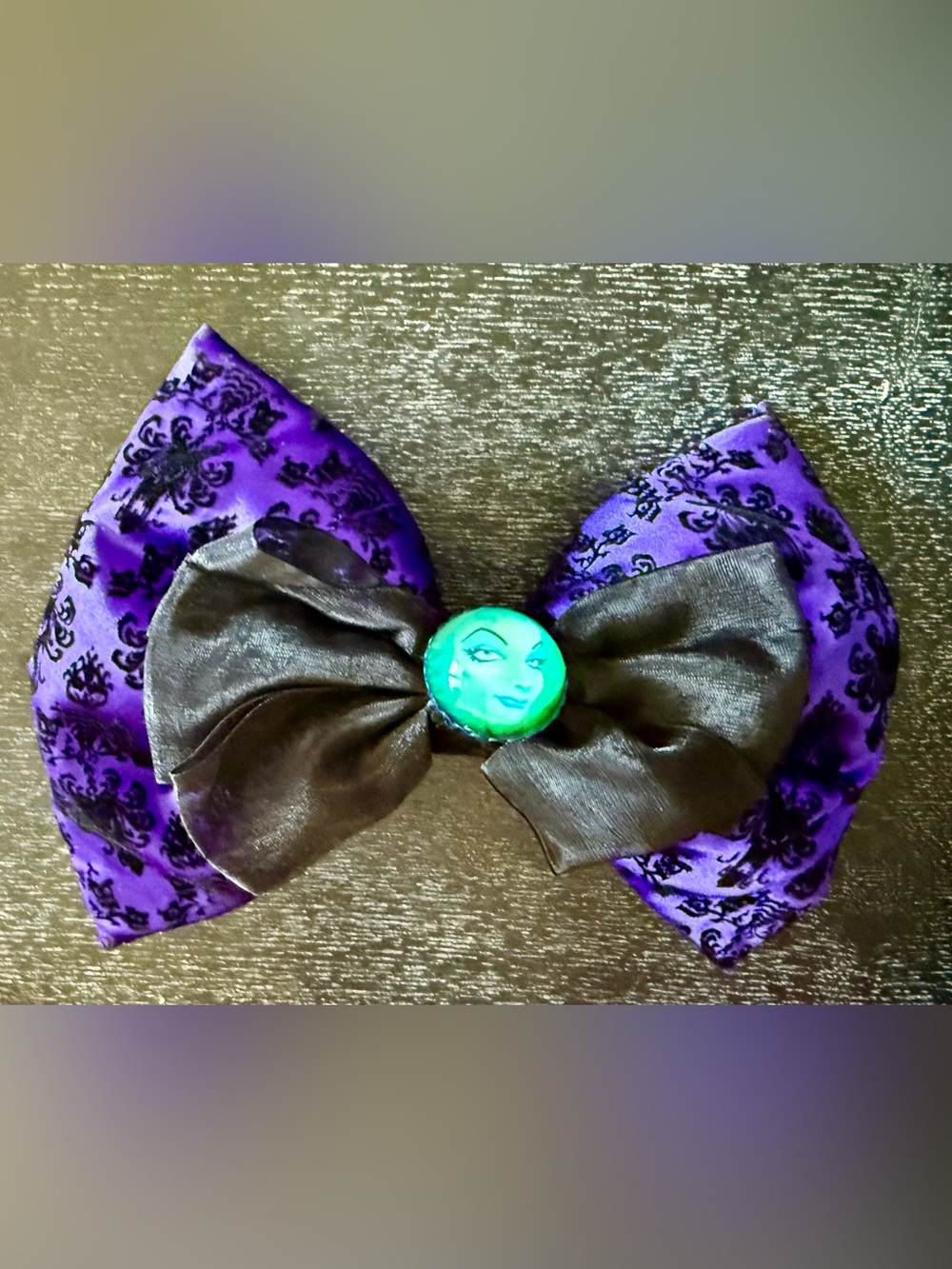 Disney Haunted Mansion Interchangeable Bow for Ears with Madame Leota Center
